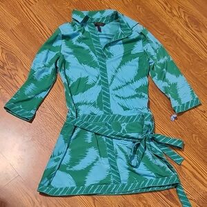 BCBG Maxazria Green and Blue Tropical Patterned Mini Dress Size Small